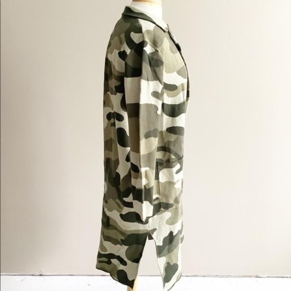 Anthropologie
Green S Maeve Camo Kieran Sweater Coat Cardigan - Picture 5 of 11